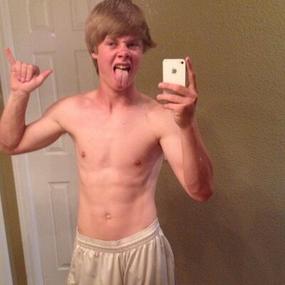 Profile Picture of Stephen Calaway (@Scalabuns) on Twitter