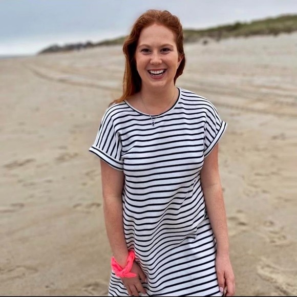 Profile Picture of Natalie Erichson (@theerichson) on Poshmark