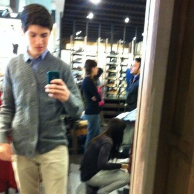 Profile Picture of Walter Lara Greene (@waltergree99) on Twitter