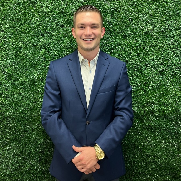 Profile Picture of Hayden Joeckel (@hjoeckel) on Poshmark