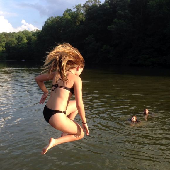 Profile Picture of Jasmine Randall (@jazzy_41) on Poshmark