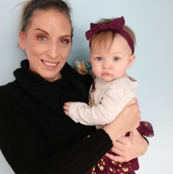 Profile Picture of Jade Pavich (@jadelovesevy87) on Poshmark