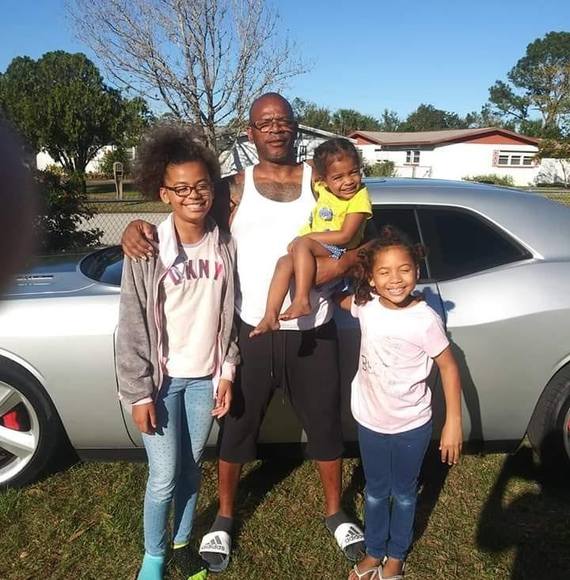 Profile Picture of Thomas Moses (@thomasmoses923) on Poshmark