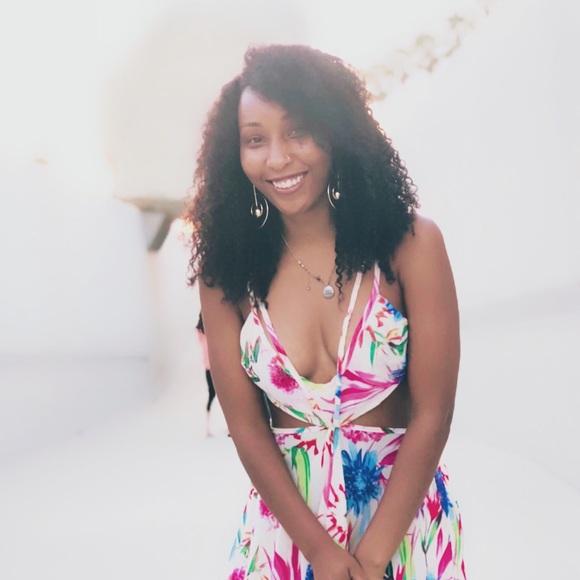 Profile Picture of Jonetta Durden (@netta2323) on Poshmark