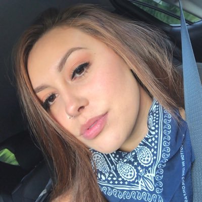 Profile Picture of Lyd (@lydia_madrigal) on Twitter