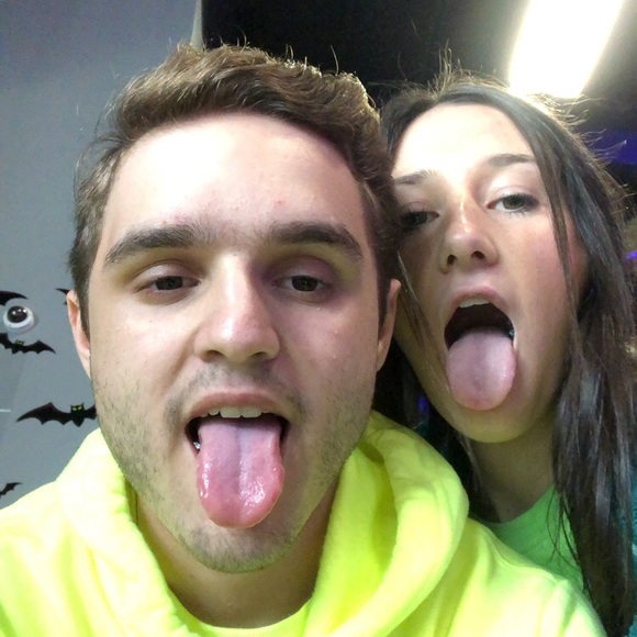 Profile Picture of Justin Watts (@reallyjustin512) on Poshmark