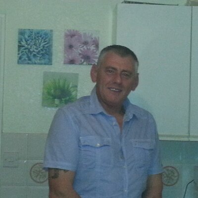 Profile Picture of Andy Follis (@AndyfollisAndy) on Twitter