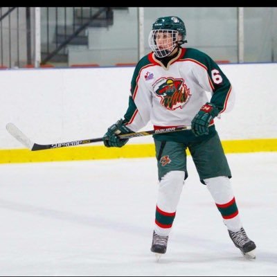 Profile Picture of John Richer (@johnricherrr) on Twitter