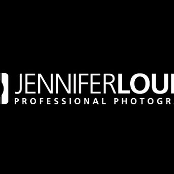 Profile Picture of Jennifer L Cowan (@JenLouPhoto) on Twitter