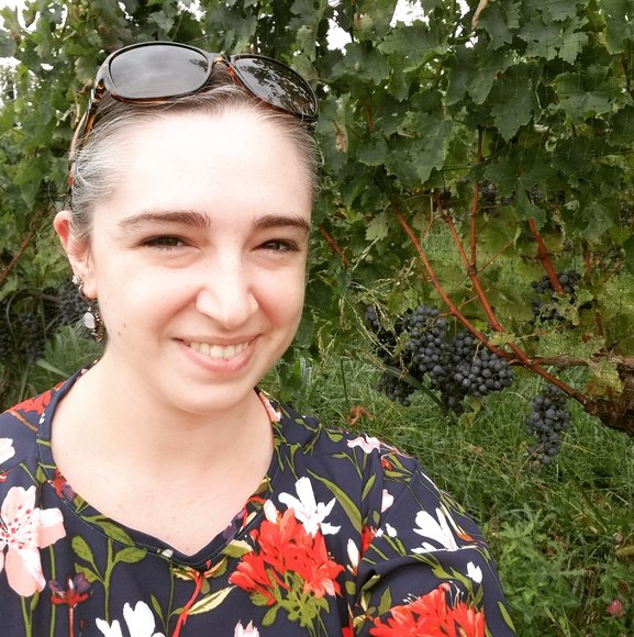 Alison Pfannenstein - Poshmark Profile Picture of Alison Pfannenstein (@alpfann) on Poshmark