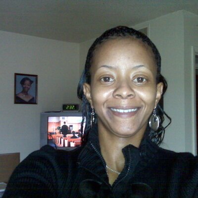 Profile Picture of Rhonda Pitts (@rhndpitts) on Twitter