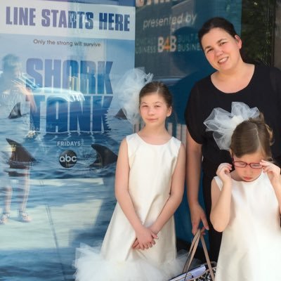 Profile Picture of Paula Morgenstern (@LamiaBridal) on Twitter