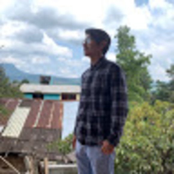 Profile Picture of David Zaragoza (@ldzt2001) on Poshmark