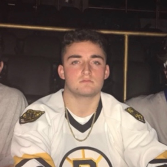 Profile Picture of Sean Nichols (@snichols0299) on Poshmark