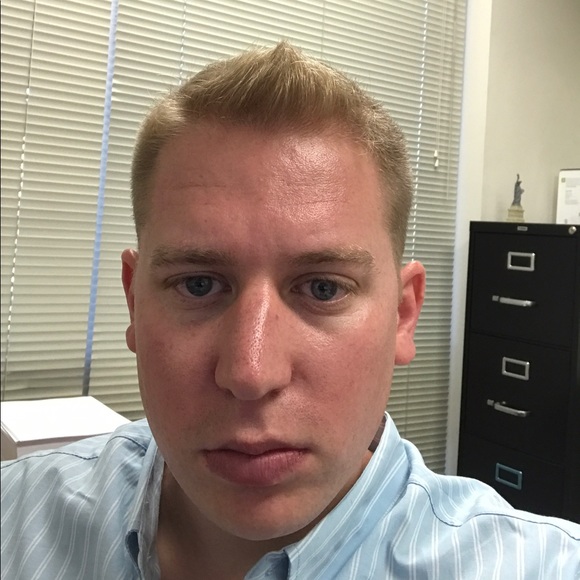 Profile Picture of Kevin Hyde (@jazzyfreshhyde) on Poshmark