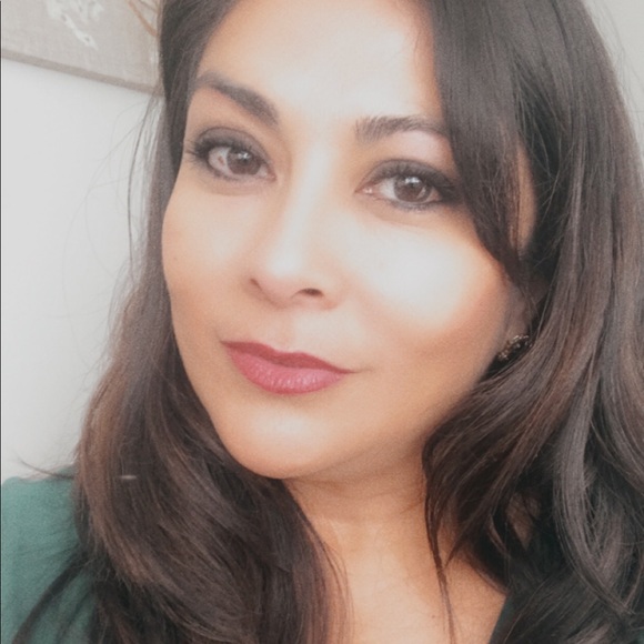 Profile Picture of Claudia Rodriguez (@clamarod) on Poshmark