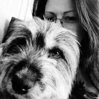 Profile Picture of Teresa Garcia Ⓥ (@meandmydogs70) on Twitter