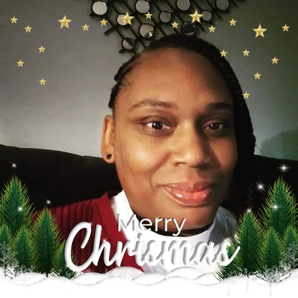 Profile Picture of Angela Reid morrison (@morrisona02) on Poshmark