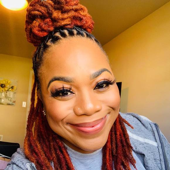 Profile Picture of Tamika Steele (@qtjanae13) on Poshmark