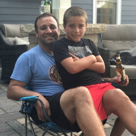 Profile Picture of Mike Weichman (@mweichma) on Poshmark