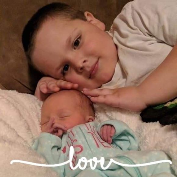 Profile Picture of Joanie Hughes (@joanie_hughes) on Poshmark