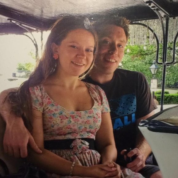 Profile Picture of Eva Papka (@epapka) on Poshmark