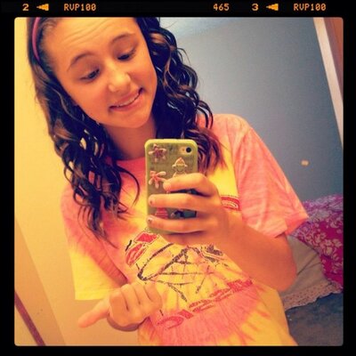 Profile Picture of Katelyn Wolfe (@kae1kay123) on Twitter