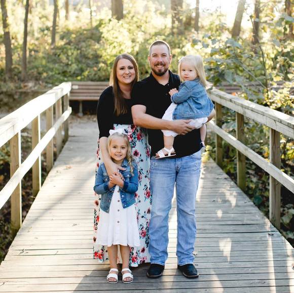 Profile Picture of Sidney Crannell (@sidneycrannell) on Poshmark