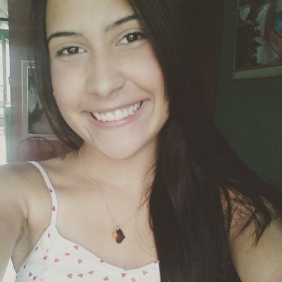 Profile Picture of Leonella Panichella (@leonellaPP) on Twitter