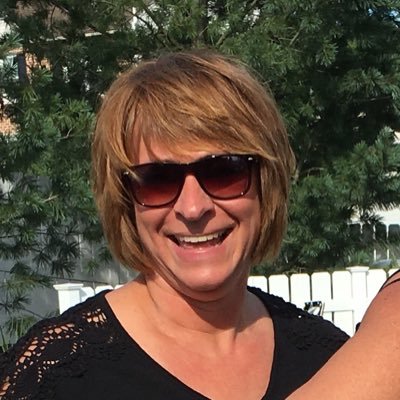 Profile Picture of Roberta Mortimer (@robertamortime1) on Twitter