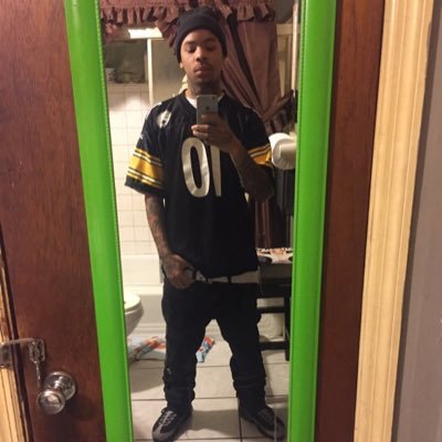 Profile Picture of Corey Lester (@CoreyLester14) on Twitter