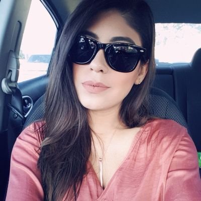 Profile Picture of Liliana Ventura (@liliveneliz) on Twitter