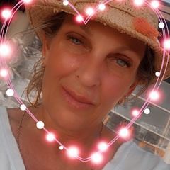 Profile Picture of Debbie Coe895 (@d3bb13c032511) on Tiktok