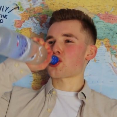 Profile Picture of Stephen Fingers Geese (@triesNONCE) on Twitter