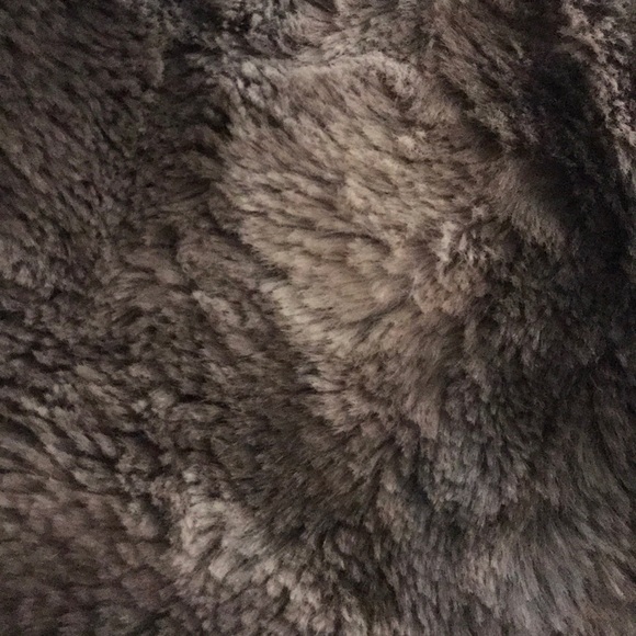 Profile Picture of Vanessa Shimada (@van433) on Poshmark