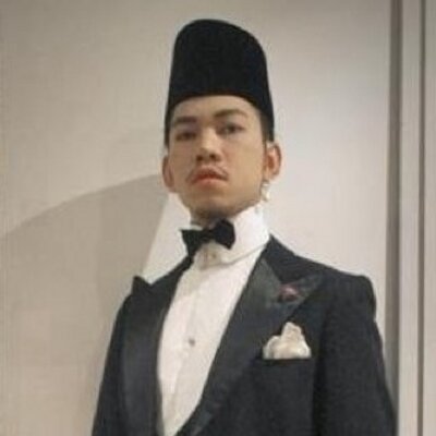 Profile Picture of Artist Ken Yang (@KenYangArtist) on Twitter