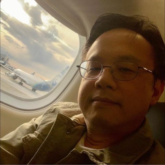 Profile Picture of Robin Lim (@robinlim) on Poshmark