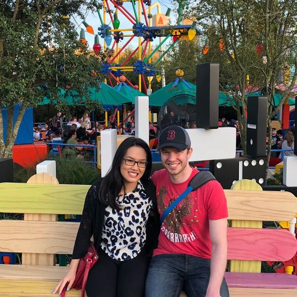 Profile Picture of Lu Huang (@luhuang) on Poshmark