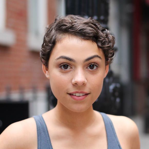 Profile Picture of Gabby Policano (@gabbypolicano) on Poshmark