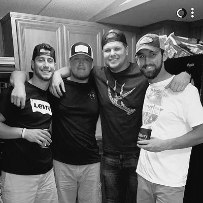 Profile Picture of LT Jr (@levi_tanner) on Twitter