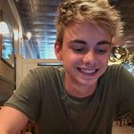 Profile Picture of Audrey Besson (@corbynslilbean) on Instagram