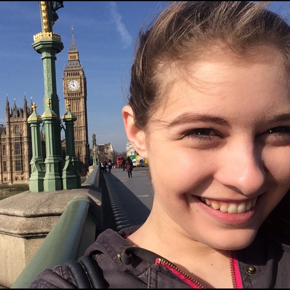 Profile Picture of Emma Preslar (@empreslar) on Poshmark