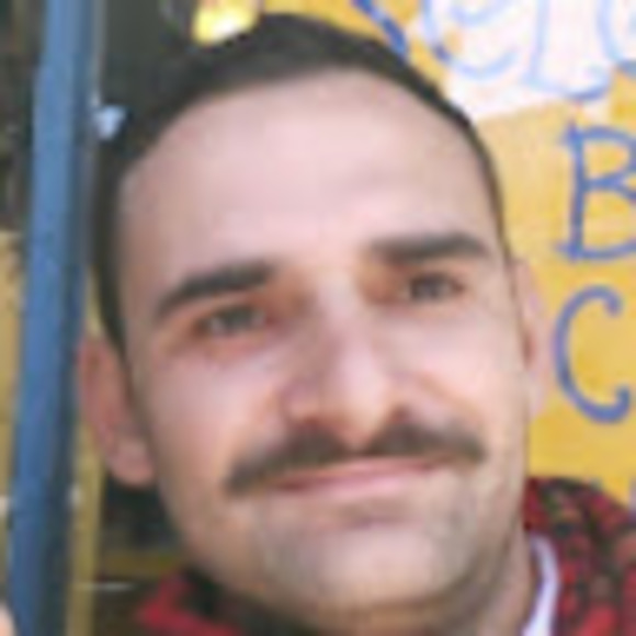 Profile Picture of Ilarion Gonoratskiy (@ilarion_g) on Poshmark