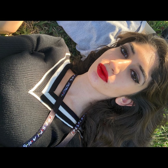 Profile Picture of Hadeel Musallam (@hadeelsm11) on Poshmark