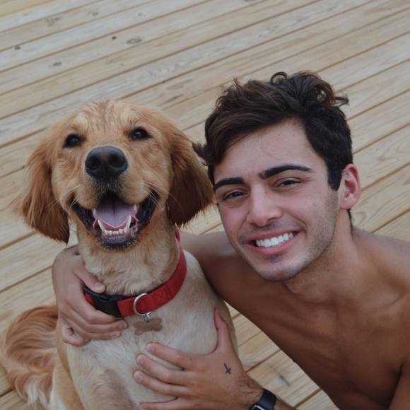 Profile Picture of Mason Mobarak (@masonmobarak) on Poshmark