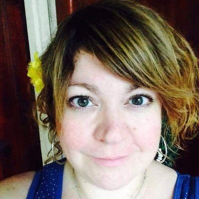 Profile Picture of Paula Nenen Bonelli (@palibonelli) on Twitter