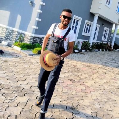 Profile Picture of Dominic Maximilian Felix (@klasique_maxie) on Twitter