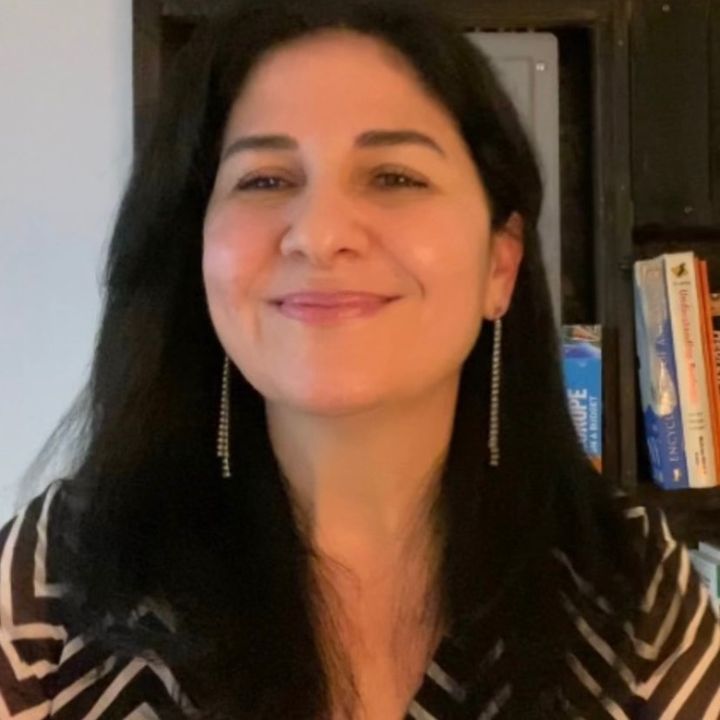 Profile Picture of Amal Ramzi —امل رمزي (@amalramzi.yt) on Tiktok