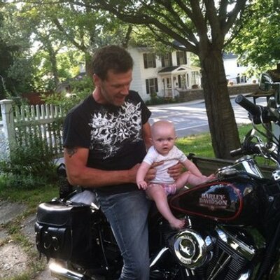 Profile Picture of Michael Soules (@hilltownborn) on Twitter