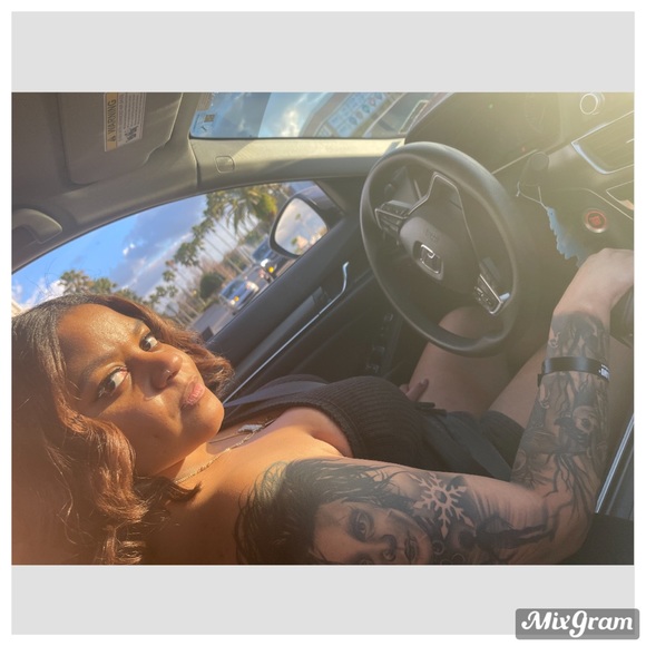 Kassandra Ortiz - Poshmark Profile Picture of Kassandra Ortiz (@kassandraort652) on Poshmark